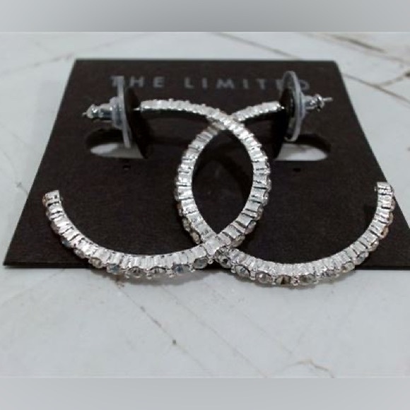 The Limited 2 Pair of Hoop Earrings Silver - Picture 6 of 6